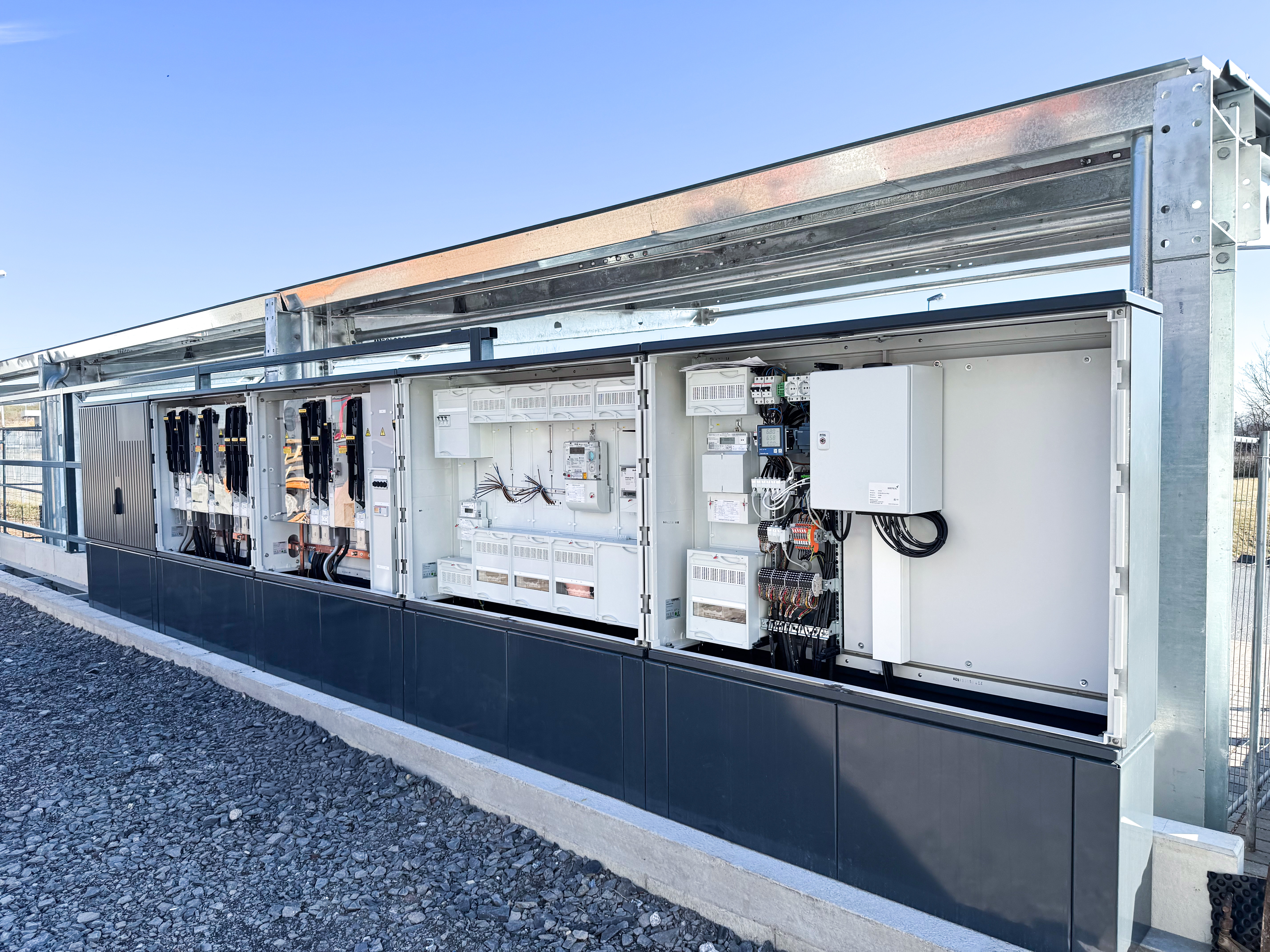Energiezentrale für den Außenbereich